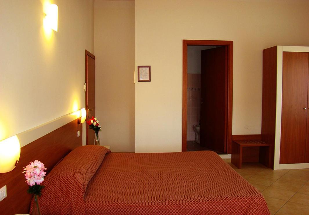B&B Soggiorno Ponte Rosso Флоренція Номер фото